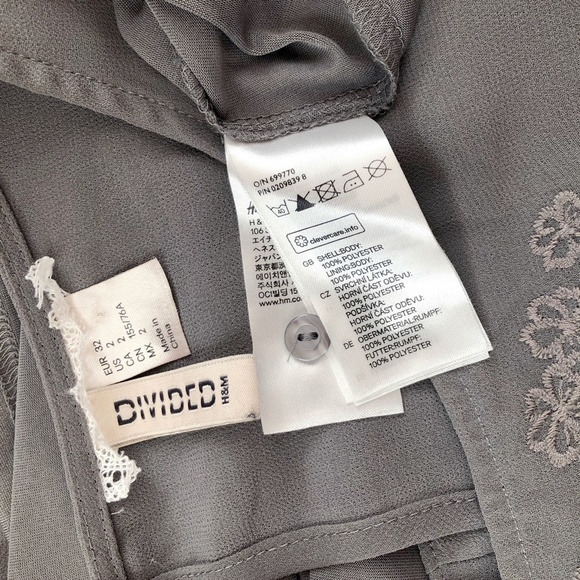 Divided (H&M)  • Gray Lace Keyhole Mini Dress - Picture 6 of 6